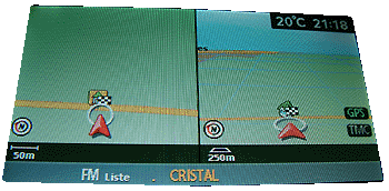 Carte gauche orientation Véhicule & Véhicule en bas de carte